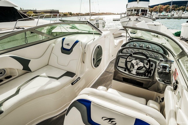 Boats  amp  Joe s 31ft Monterey Yacht For Sale