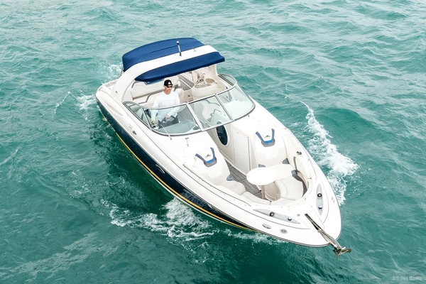 31-ft-Monterey-2011--Boats & Joe's Chicago Illinois United States  yacht for sale