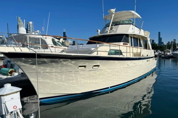 Top Cookie 60ft Hatteras Yacht For Sale