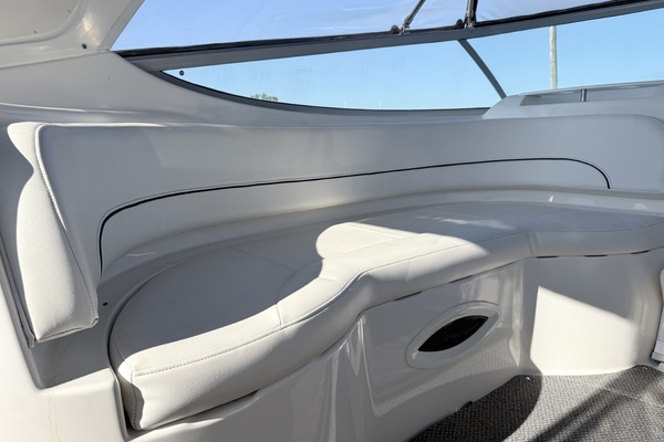 31ft Bayliner Yacht For Sale