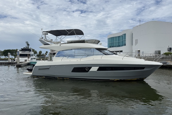 Nothing to Wine About 46ft Prestige Yacht For Sale