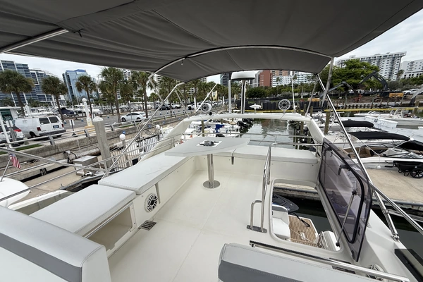 Prestige 460 Yacht For Sale