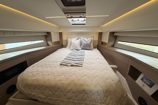 Nothing to Wine About 46ft Prestige Yacht For Sale