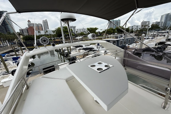 Prestige 460 Yacht For Sale