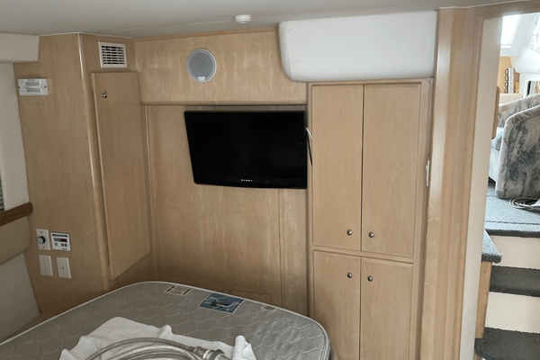 40ft Carver Yacht For Sale