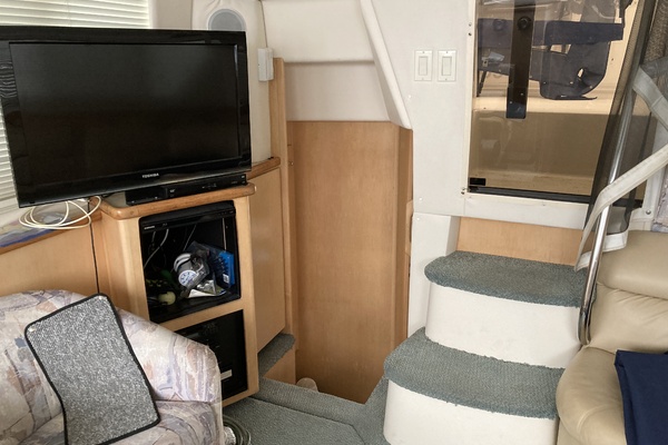 40ft Carver Yacht For Sale