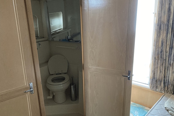 40ft Carver Yacht For Sale
