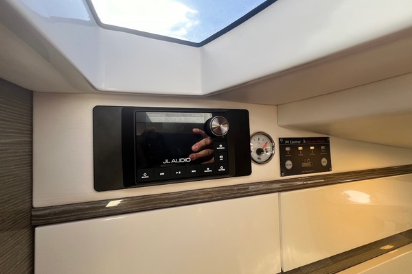 28ft Cobrey Yacht For Sale