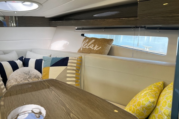 28ft Cobrey Yacht For Sale
