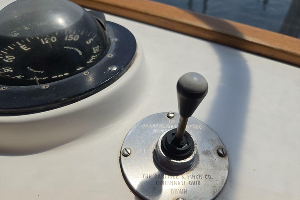 BURNING DAYLIGHT 42ft Grand Banks Yacht For Sale