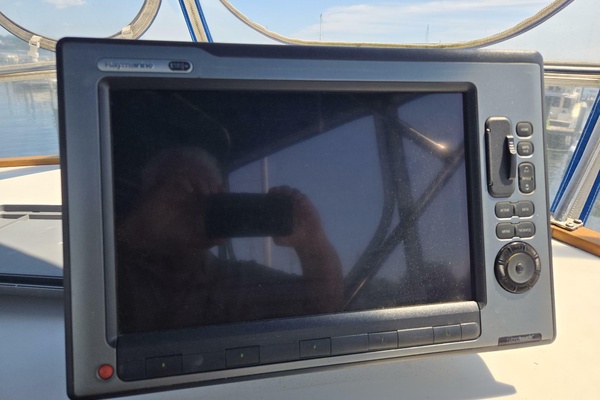 BURNING DAYLIGHT 42ft Grand Banks Yacht For Sale