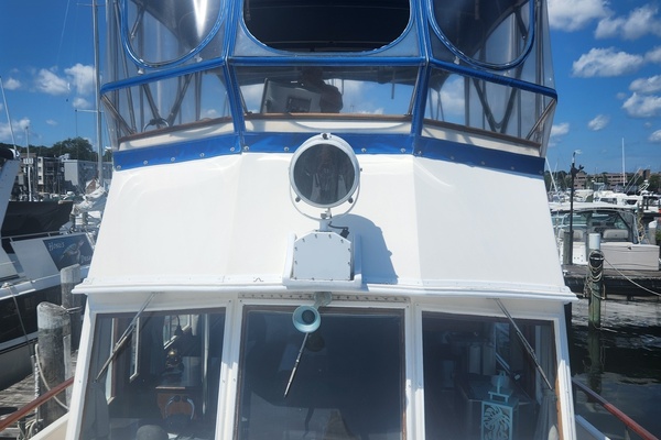 BURNING DAYLIGHT 42ft Grand Banks Yacht For Sale