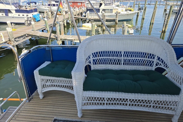 BURNING DAYLIGHT 42ft Grand Banks Yacht For Sale