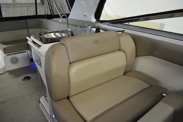 Joop s Crew 35ft Regal Yacht For Sale