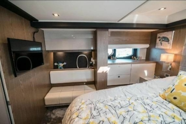 53ft Cranchi Yacht For Sale