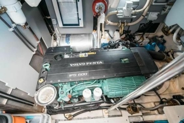 53ft Cranchi Yacht For Sale