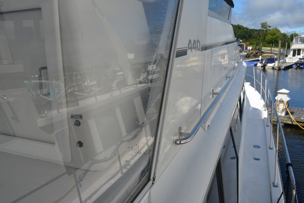 Andiamo 44ft Carver Yacht For Sale