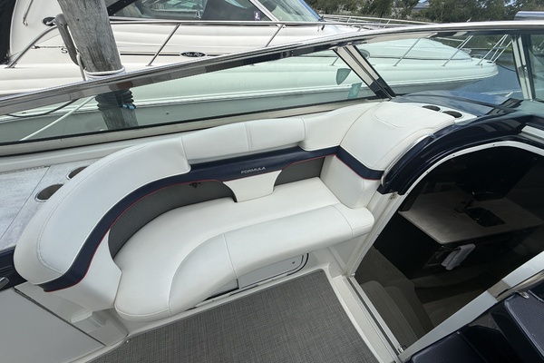 37ft Formula Yacht For Sale