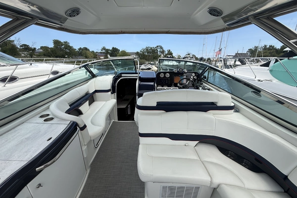 Formula 370 Super Sport Yacht For Sale