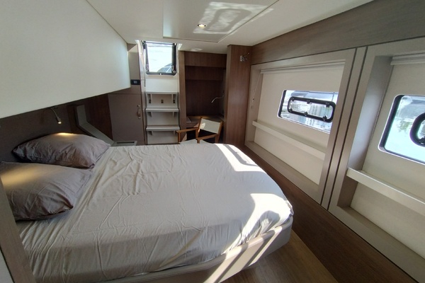 2023 Bali 4.8 ccabin