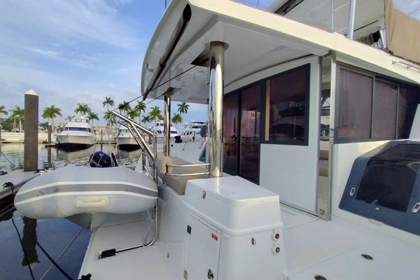 Bali 4.8 Yacht For Sale