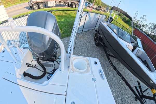 24ft Robalo Yacht For Sale