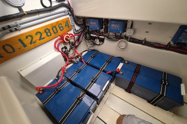 Nina 31ft Roger Hill Yacht For Sale