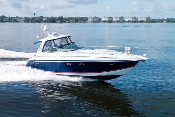 Pura Vida 40ft Formula Yacht For Sale