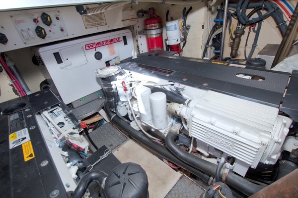 Pura Vida 40ft Formula Yacht For Sale
