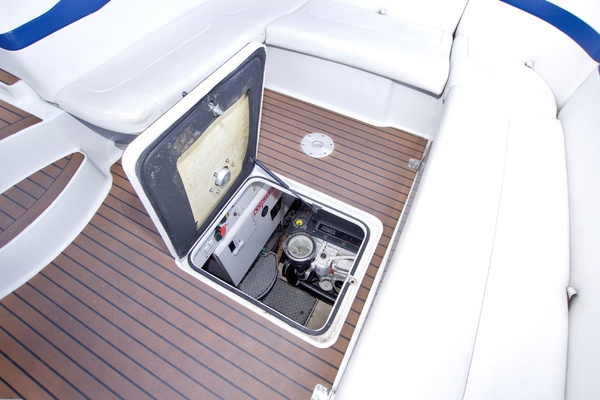 Pura Vida 40ft Formula Yacht For Sale