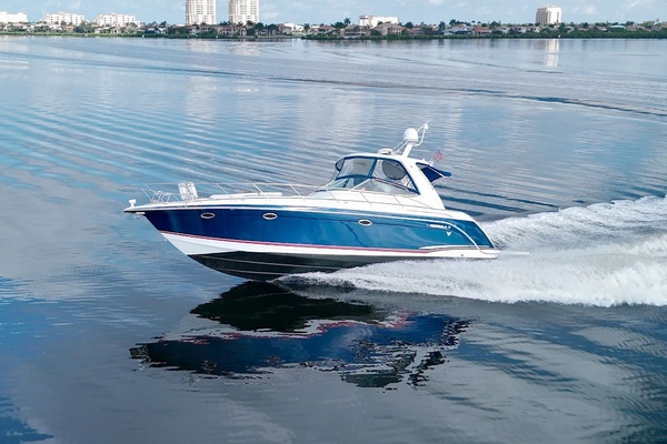 Pura Vida 40ft Formula Yacht For Sale