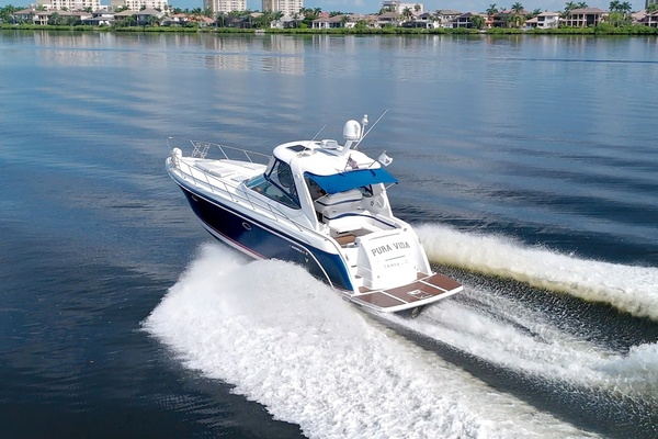 Pura Vida 40ft Formula Yacht For Sale