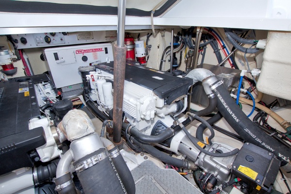 Pura Vida 40ft Formula Yacht For Sale