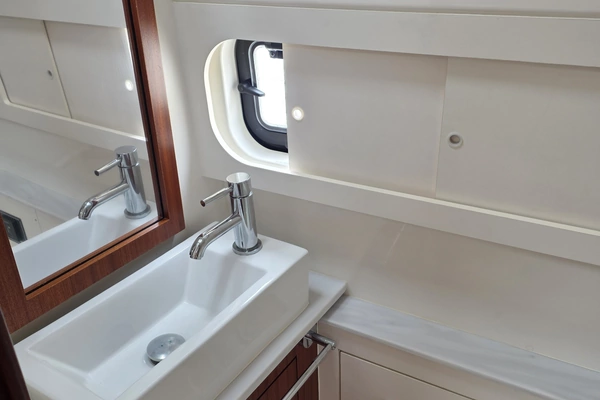 Pursuit S 428 Sport Yacht For Sale