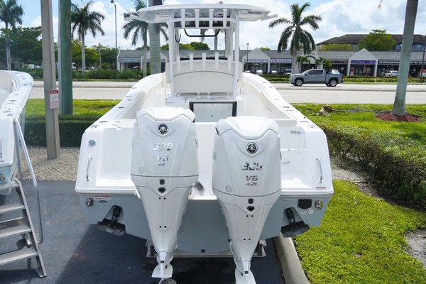 28ft Sea Hunt Yacht For Sale