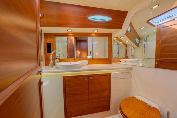 Owner's Ensuite Head