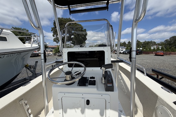 18ft May Craft Yacht For Sale