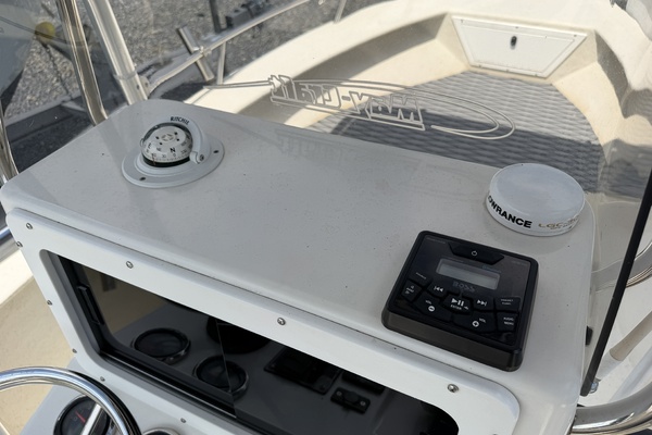18ft May Craft Yacht For Sale