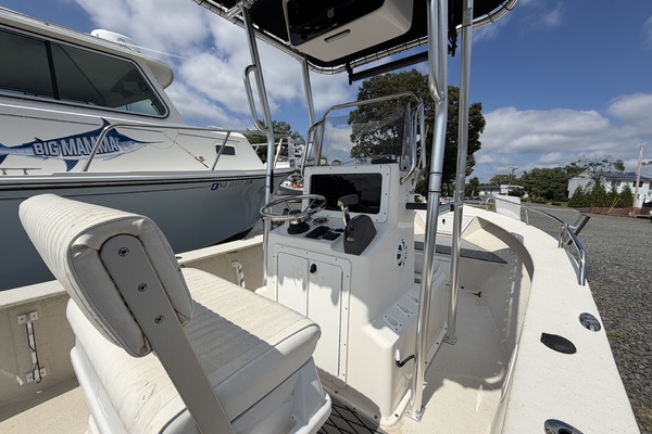 18ft May Craft Yacht For Sale