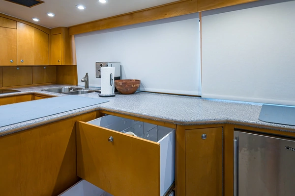 Buddy Davis 58 Sportfisherman Yacht For Sale