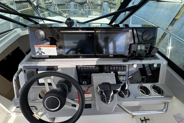 35ft Jeanneau Yacht For Sale