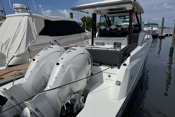 35ft Jeanneau Yacht For Sale