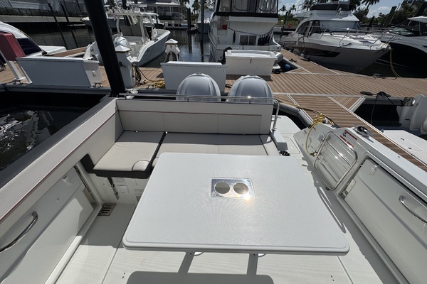 35ft Jeanneau Yacht For Sale