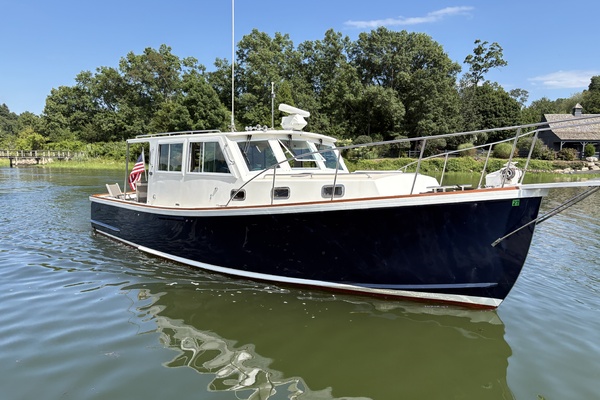 Annelyse 34ft Wilbur Yacht For Sale