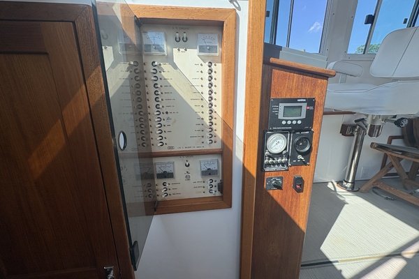 Annelyse 34ft Wilbur Yacht For Sale