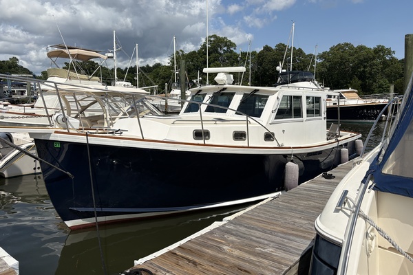 Annelyse 34ft Wilbur Yacht For Sale