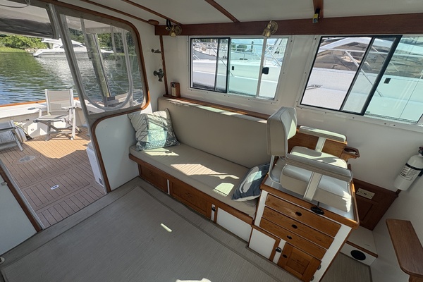 Annelyse 34ft Wilbur Yacht For Sale