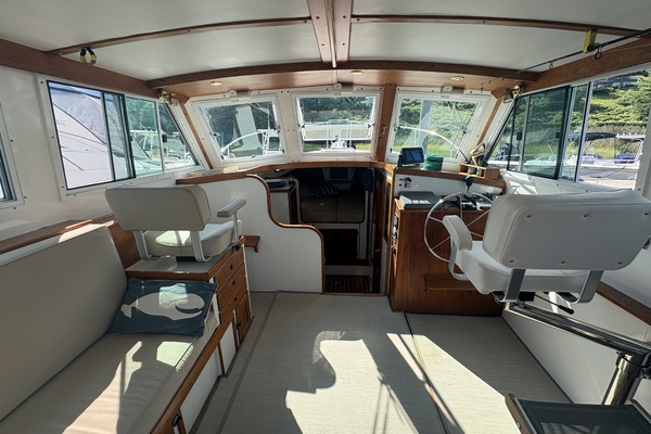 Annelyse 34ft Wilbur Yacht For Sale