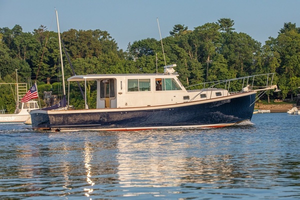 Annelyse 34ft Wilbur Yacht For Sale