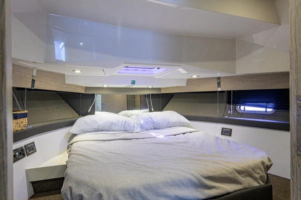 Azimut Verve 40 Yacht For Sale